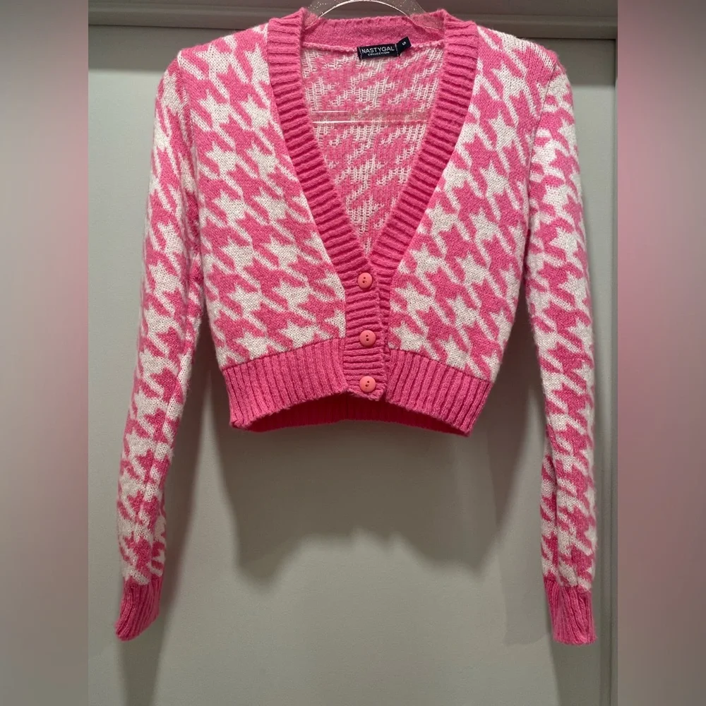 NastyGal Got Knit Right Barbiecore Pink & White Houndstooth Cropped Cardigan - S - Picture 8 of 17
